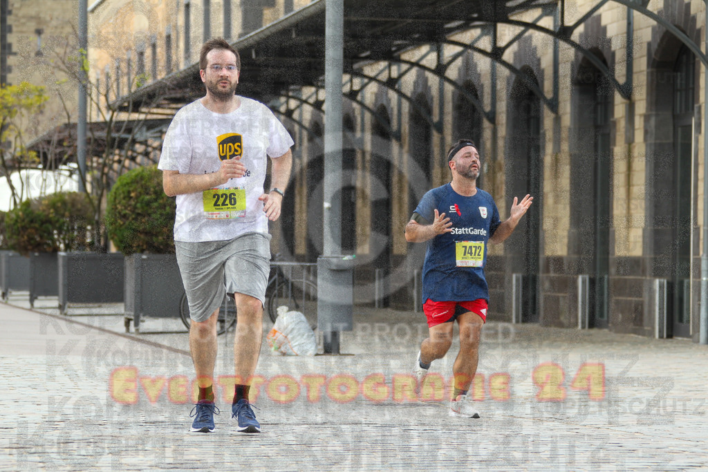 250920_1530_EV4_8961 | Sportfotografie im Rhein-Sieg Kreis, Köln, Bonn, NRW, Rheinland Pfalz, Hessen, etc. Unser Tätigkeitsfeld umfasst den Laufsport vom Volkslauf über den Marathon, Duathlon, Triathon bis zum Ultralauf wie Kölnpfad Ultra oder Schindertrail.