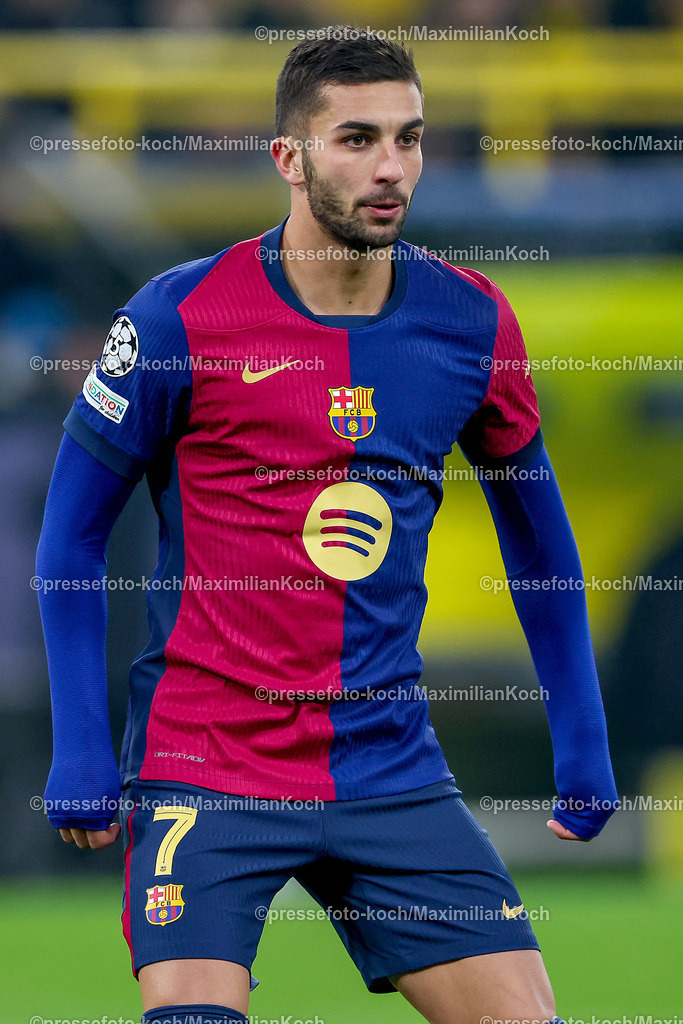 UCL11122402163 | 11.12.2024, UEFA Champions League, Borussia Dortmund - FC Barcelona, 8. Spieltag, Signal Iduna Park, Saison 2024 2025: Ferran Torres (Barca #7)