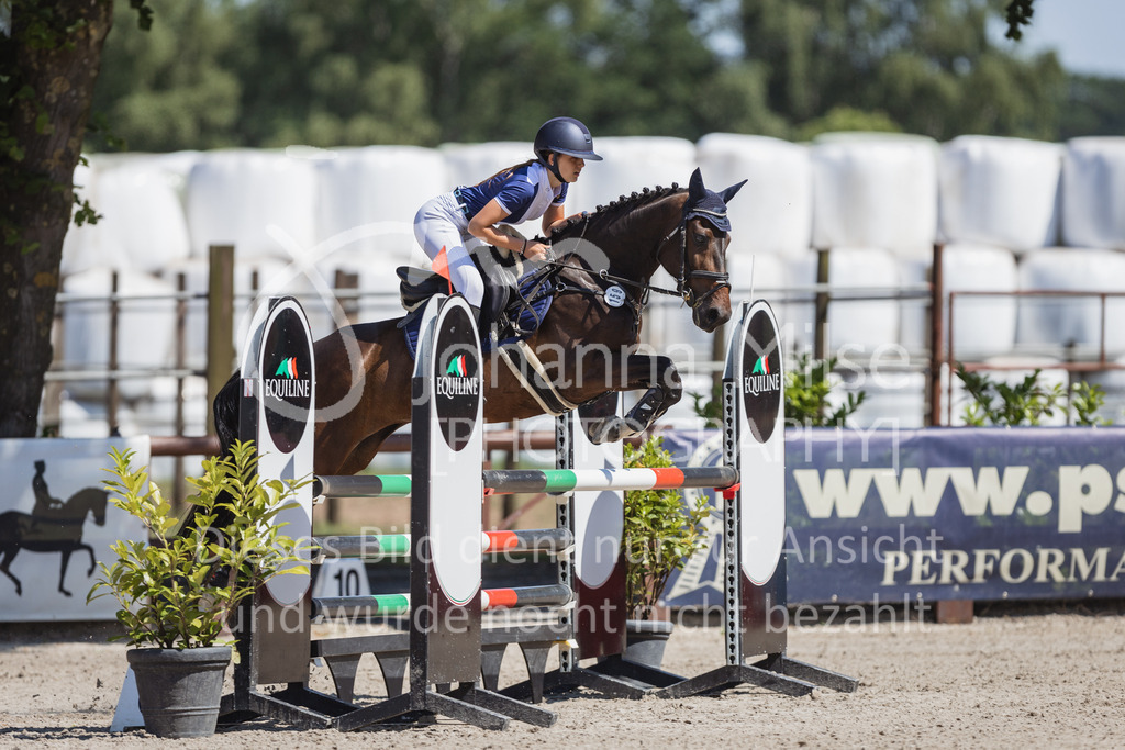 230610_Mühlen_Quali6j-210 | Deine schönsten Turniermomente als professionelle Fotos! Entdecke hochwertige Pferdesport-Fotografie im Online-Shop. Jetzt Fotos finden & bestellen!