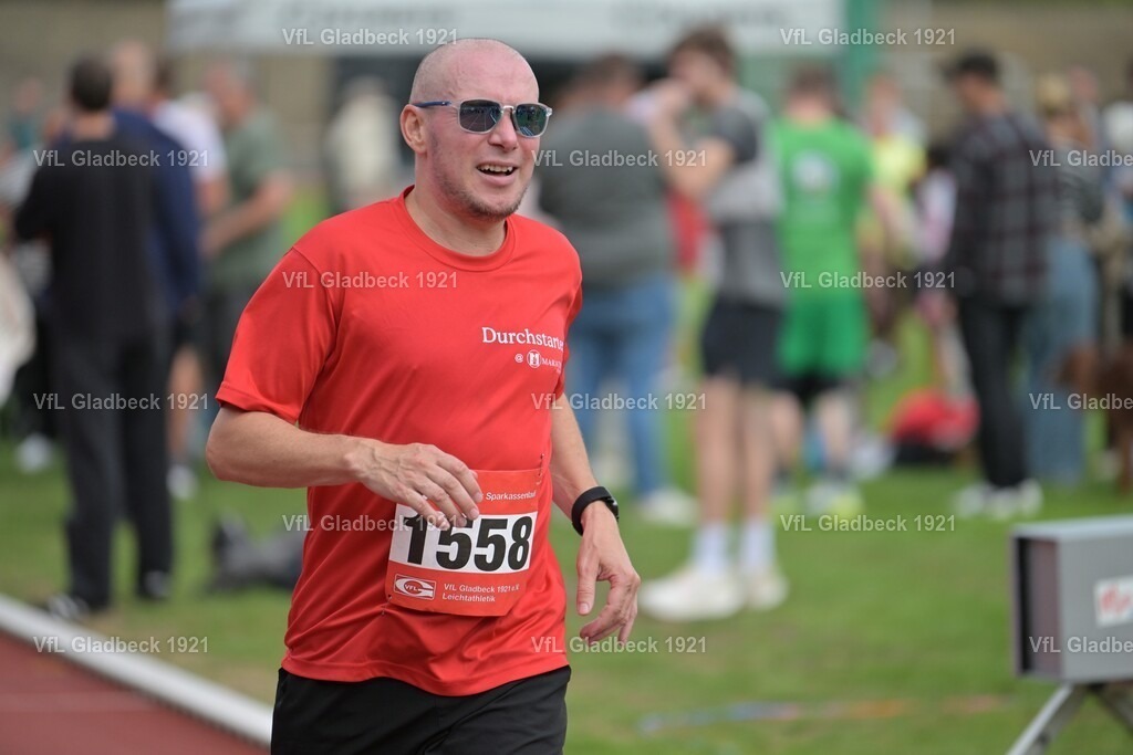 2026-08-23_Sparkassenlauf_10KM_KH_001510 | Die Fotografen - Realisiert mit Pictrs.com