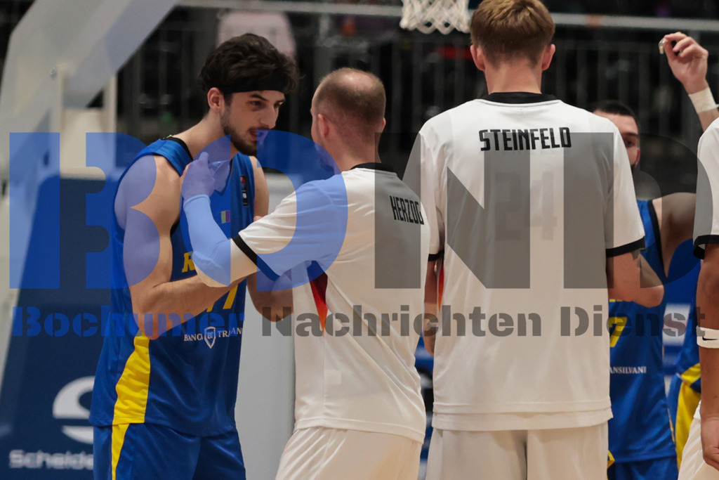 SES_RRGBAS20250723-99 | bond - Realisiert mit Pictrs.com