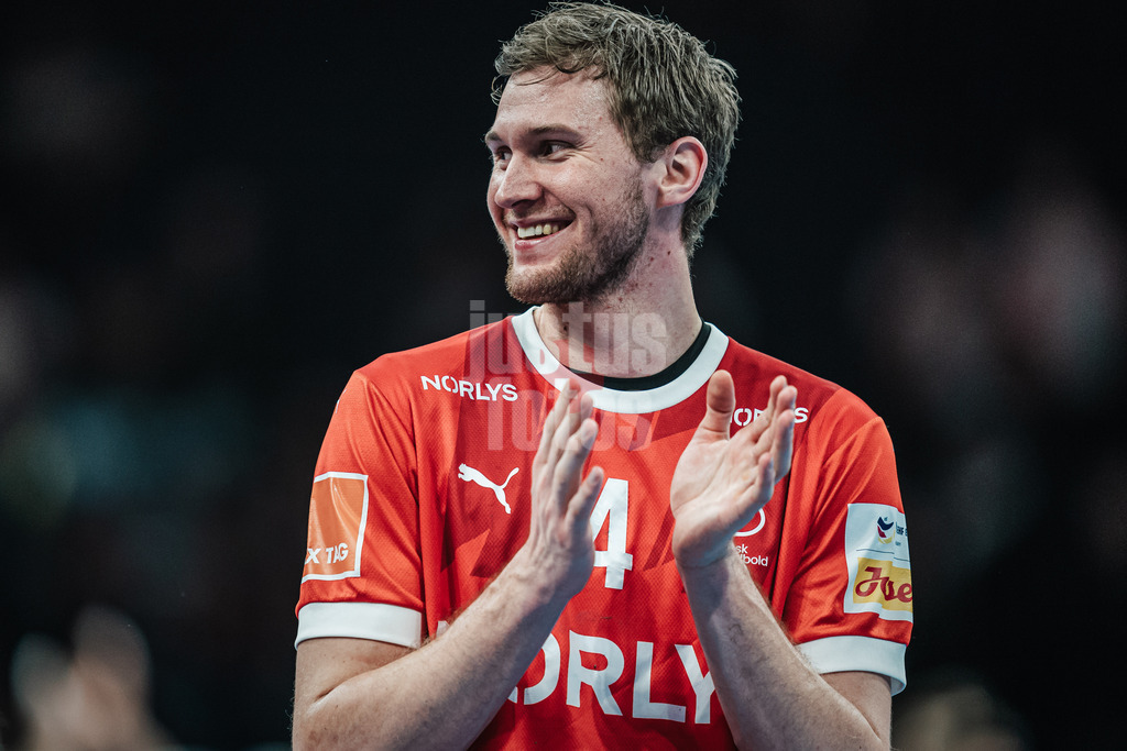 Handball | Herren | EHF EURO 2024 | European Championshop Men 2024 Final Tournament | Dänemark vs. Holland | 17.01.2024 | Magnus Landin Jacobsen (#4, Dänemark, DEN)