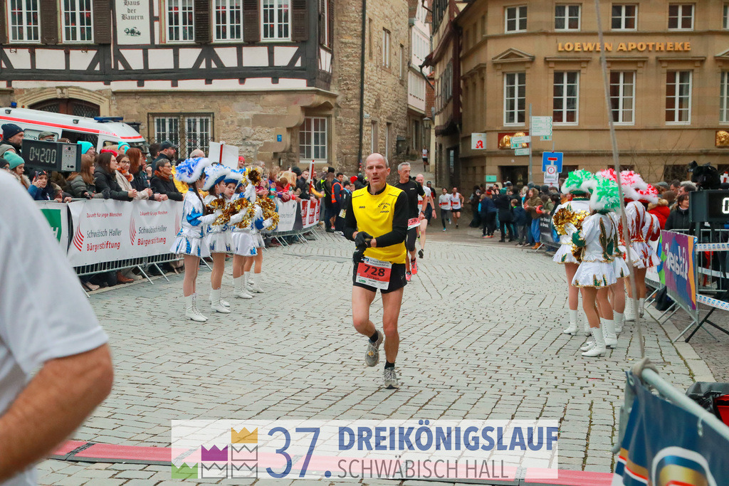 VR Bank Hauptlauf 10000m | 3 Koenigslauf 2023 - Realisiert mit Pictrs.com