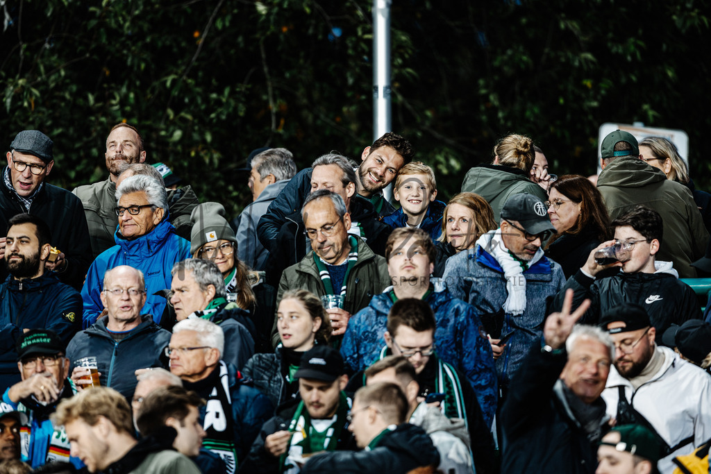 2. Bundesliga, Saison 2024/25, 7. Spieltag: SC Preußen Münster - FC Schalke 04 | Münster, 28.09.2024: 2. Bundesliga, 7. Spieltag, SC Preußen Münster gegen FC Schalke 04 im LVM-Preußenstadion in Münster. Foto: sportfotografie.ms | Markus Paletta - Realisiert mit Pictrs.com
