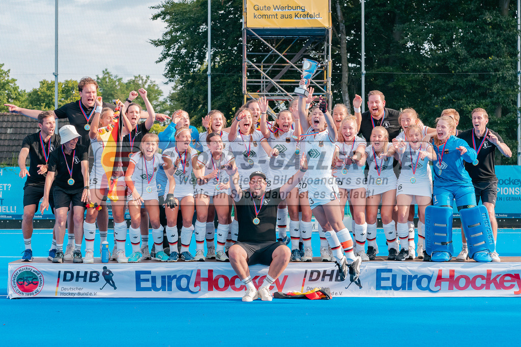 HK_20230716_902583 | Euro Hockey WU18 Siegerehrungen Championship Girls &amp; Boys am 16.7.2023 CHTC , Krefeld ,
