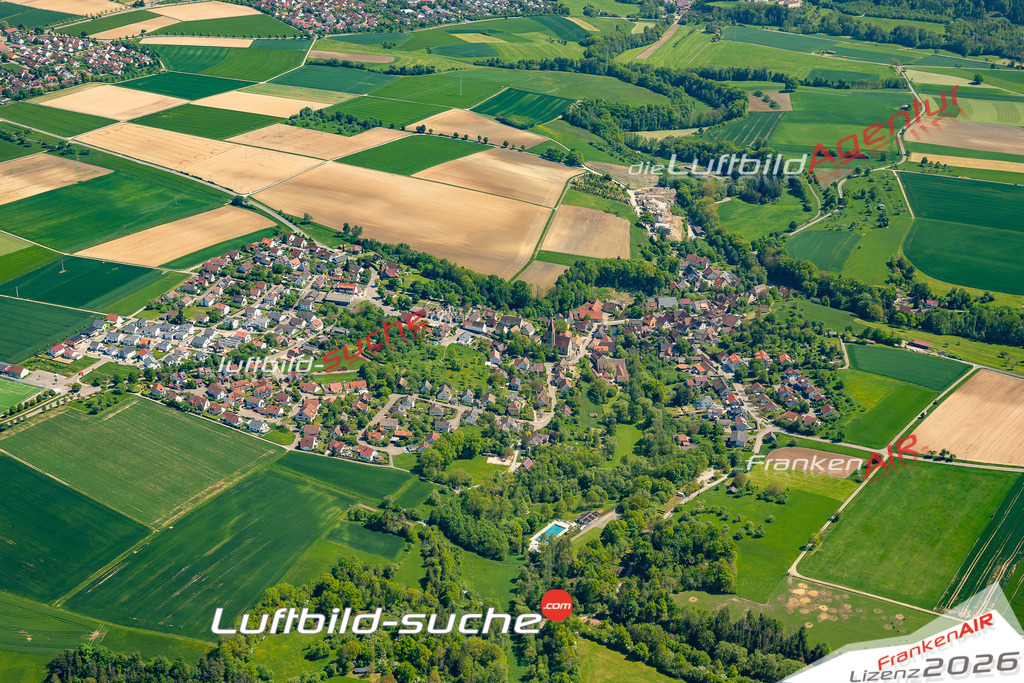 Rieden Rosengarten Bild- Das Luftbild wurde 2025 vom UL-Flugzeug heraus erstellt ( keine Drohne ) - Hochauflösende Luftaufnahme -Nicht vergleichbar mit Google Maps oder Satelittenbilder- Die Geschenkidee !Mit Lizenz und Bildrechte bestellbar