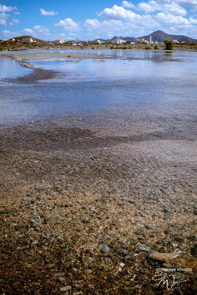 20241017-084939 OMAN _095 | Herzlich willkommen auf meiner Seite! Ich bin Elke Wallnisch, Deine Fotografin für lichtstarke Momente. Der Name steht für alles, was mich mit der Fotografie verbindet: Das Licht und seine machtvolle Wirkung auf eine Situation oder unsere Stimmung - Realisiert mit Pictrs.com