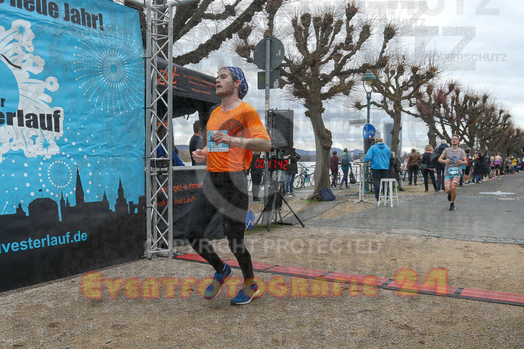 221231_1157_EV9_5107 | Sportfotografie im Rhein-Sieg Kreis, Köln, Bonn, NRW, Rheinland Pfalz, Hessen, etc. Unser Tätigkeitsfeld umfasst den Laufsport vom Volkslauf über den Marathon, Duathlon, Triathon bis zum Ultralauf wie Kölnpfad Ultra oder Schindertrail.