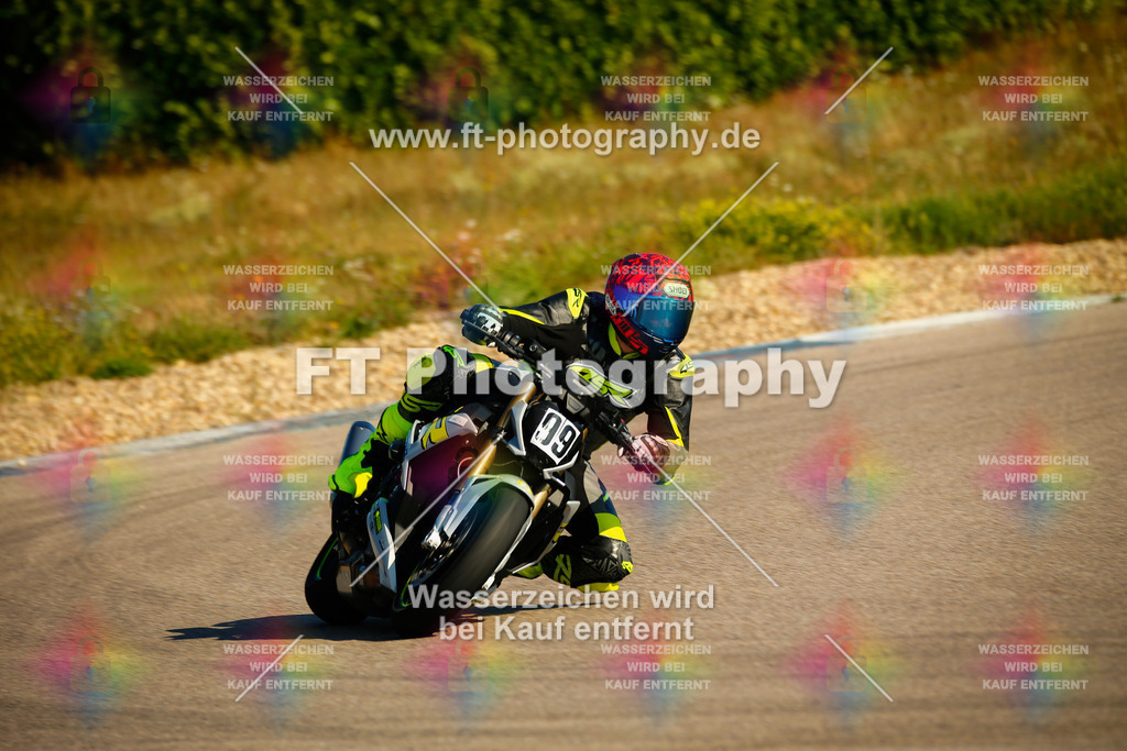 _MOT8451 | Hier findet Ihr Bilder von Touristenfahrten auf der Nürburgring Nordschleife oder von anderen Veranstaltungen die ich besucht habe. Viel Spass beim Durch Schauen 