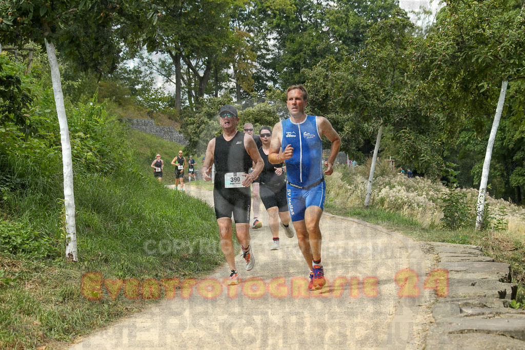 250824_1416_EX1_5632 | Sportfotografie im Rhein-Sieg Kreis, Köln, Bonn, NRW, Rheinland Pfalz, Hessen, etc. Unser Tätigkeitsfeld umfasst den Laufsport vom Volkslauf über den Marathon, Duathlon, Triathon bis zum Ultralauf wie Kölnpfad Ultra oder Schindertrail.