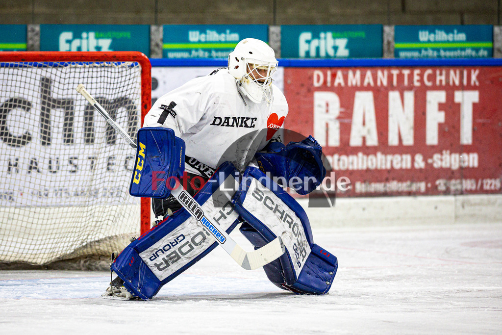 SC Forst NATURE BOYS gegen ESC Hassfurt HAWKS | Eishockey Landesliga Herren Playoffs 2024/25 - Spiel 2 von 4, SC Forst NATURE BOYS gegen ESC Hassfurt HAWKS, 20250222,Andreas SCHOLZ (Nature Boyz 29) in Aktion,2025-02-22 in Peißenberg (Eisstadion Peißenberg)Andreas SCHOLZ (Nature Boyz 29)Copyright: WolfgangxLindner foto-lindner.de