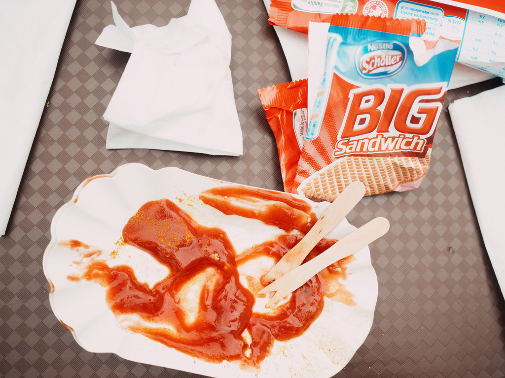 Currywurst mit Eis-5070041 | kopf - Realisiert mit Pictrs.com