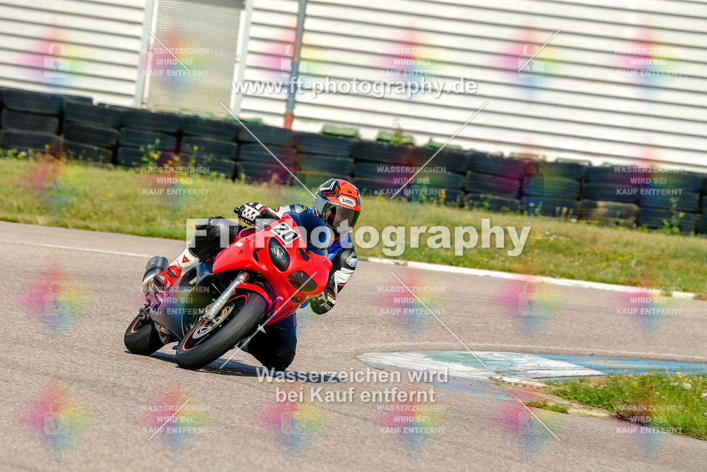 Chambley Juli-0382 | Hier findet Ihr Bilder von Touristenfahrten auf der Nürburgring Nordschleife oder von anderen Veranstaltungen die ich besucht habe. Viel Spass beim Durch Schauen 