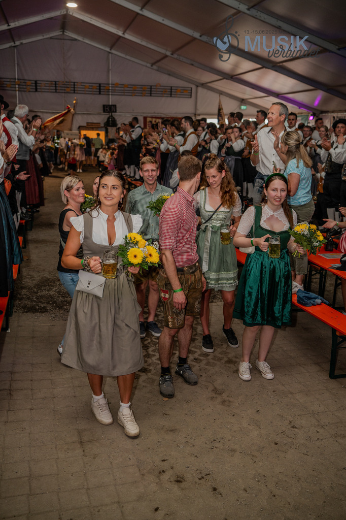 DSC_4384 | "Fussifoto.com – Ihr Ansprechpartner für hochwertige Fotografie! Entdecken Sie kreative Bilder und professionelle Dienstleistungen. Kontaktieren Sie uns für Ihre Projekte!"