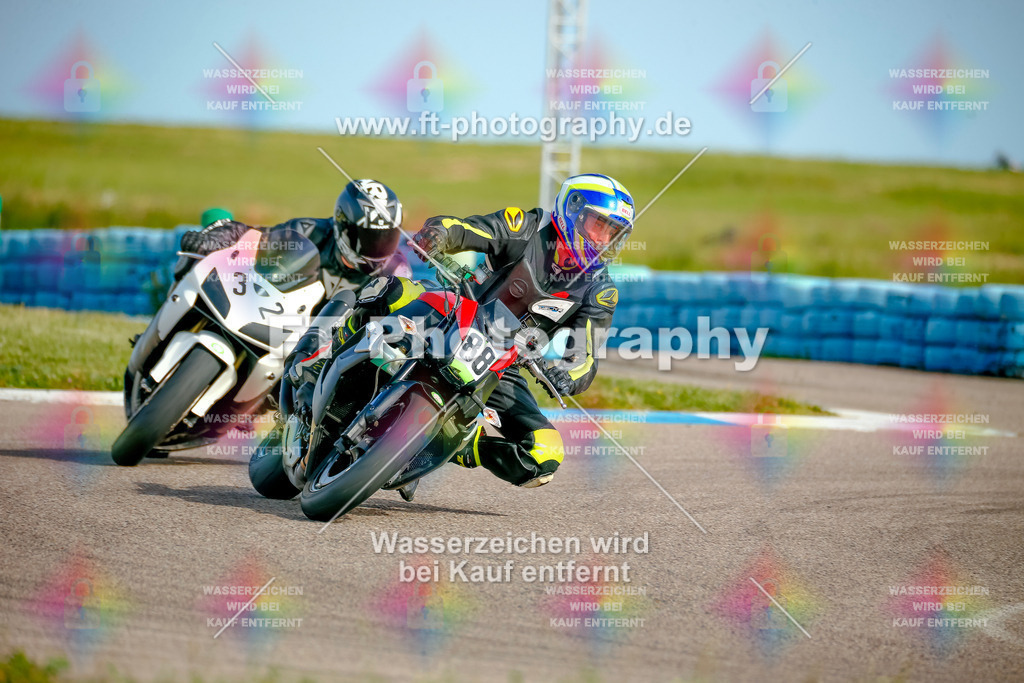 _MOT0378 | Hier findet Ihr Bilder von Touristenfahrten auf der Nürburgring Nordschleife oder von anderen Veranstaltungen die ich besucht habe. Viel Spass beim Durch Schauen 