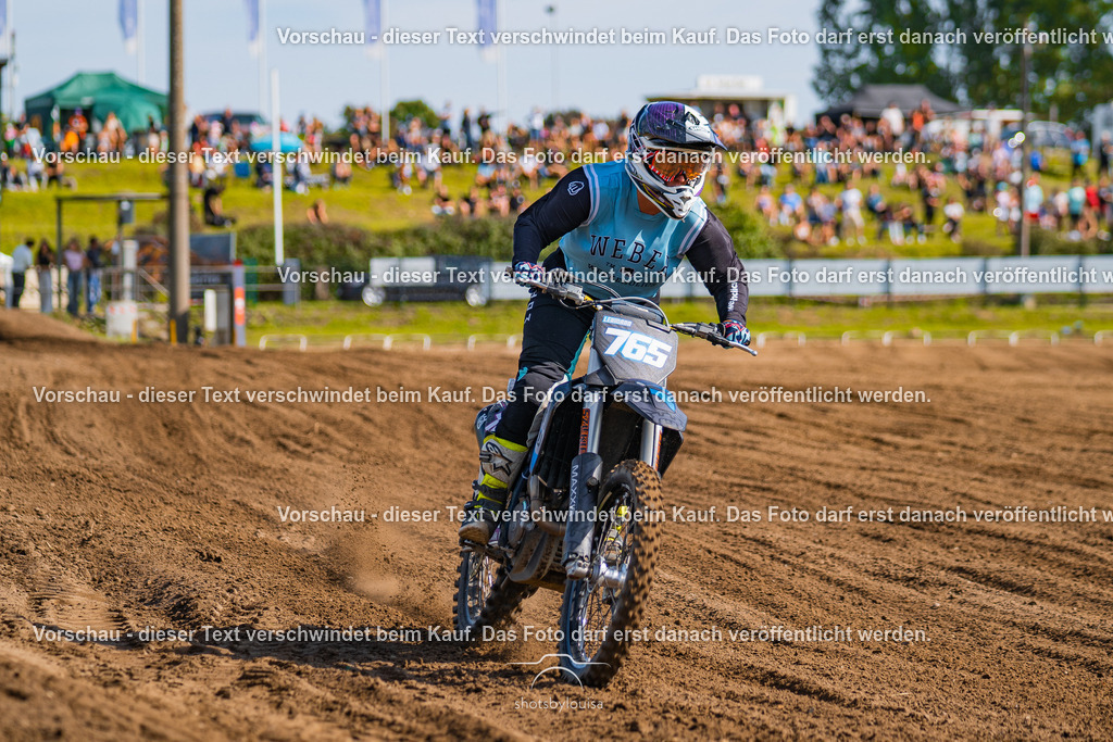 09_20_LM_Schenkenhorst-8886 | Sportfotografin aus Berlin-Brandenburg mit Fokus auf Motocross. Ich halte deine sportliche Leistung und echte Emotionen auf und neben der Strecke professionell fest. Entdecke die Fotos von deinem Rennen und bestelle sie direkt hier im Shop.