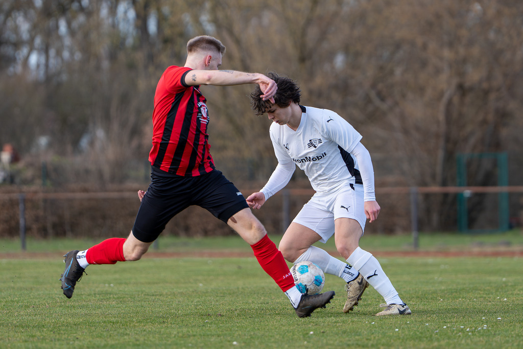 Fußball I Herren I Saison 2025-2026 I Bezirksliga Weser-Ems 4 I 21. Spieltag I TuS Frisia Goldenstedt - Vfl Oythe I 3841 | jns.sportfotos - Realisiert mit Pictrs.com