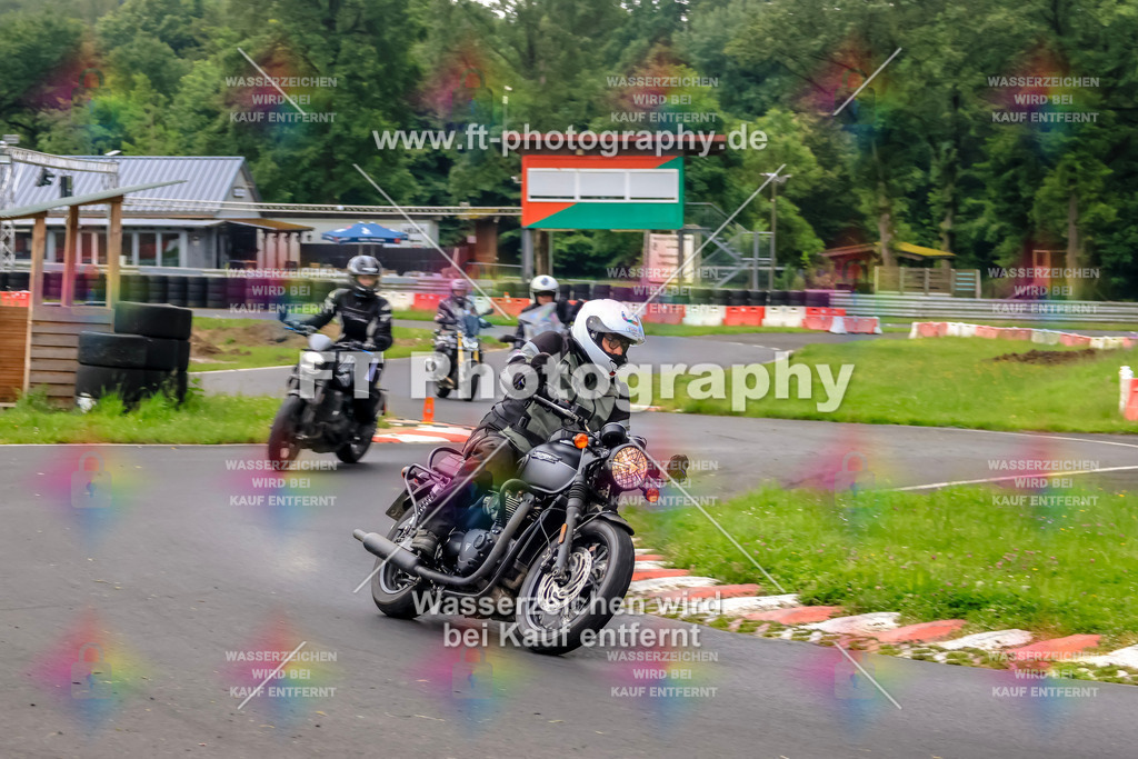 VBK-6394 | Hier findet Ihr Bilder von Touristenfahrten auf der Nürburgring Nordschleife oder von anderen Veranstaltungen die ich besucht habe. Viel Spass beim Durch Schauen 