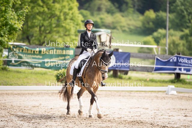 Bad_Meinberg_08287 | saradresslerfotografie - Realisiert mit Pictrs.com