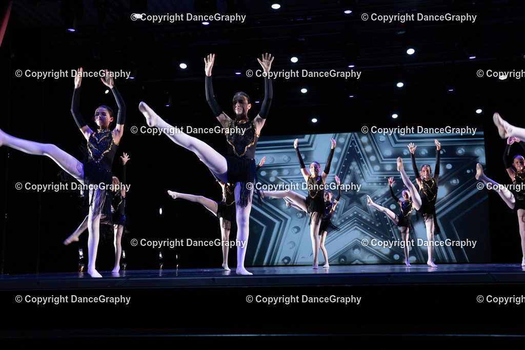 GPHY6223 | DanceGraphy - Realisiert mit Pictrs.com