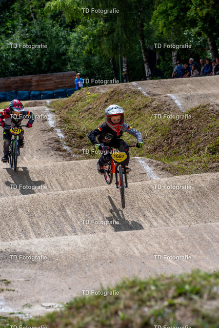 BayBMX2026-05552 | Fotogalerie von Thomas Dettweiler mit Eventbildern und lizenzfreien Fotos. Perfekt als Wandbild, für Büro, Website oder private Nutzung. - Realisiert mit Pictrs.com
