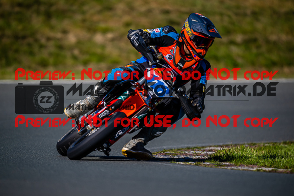 MaZZes_FotoMatrix_220904_7726 | S3