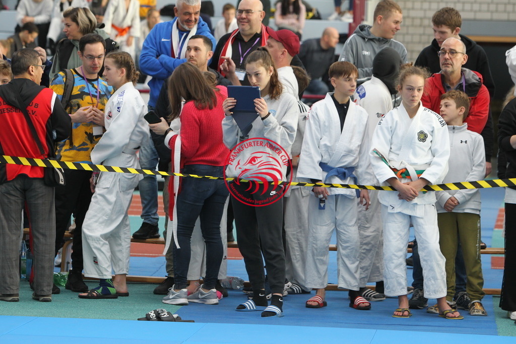 JT6F9467 | Fotos vom Adler Cup - Pictures from Adler Cup

Hier findet Ihr alle Eindrücke und großen Momente der Adler Cup Wochenenden. Here you will find all impressions and great moments of the Adler Cup weekends. - Realisiert mit Pictrs.com