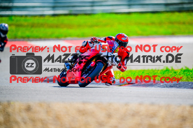 MaZZes_FotoMatrix_240911_6007705_9066 | GRUEN