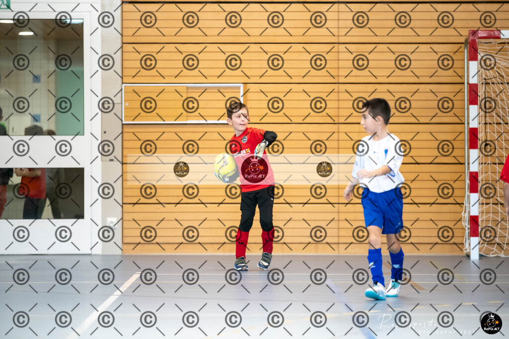 20241124_FCR-Hallenturnier-F3_2_028 | Sport und Naturfotografie von Roberto Esposito zeigt echte Momente Bewegung und die Schönheit der Natur. Ausdrucksstarke Bilder schaffen Emotionen.