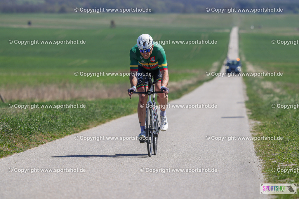 368A2701 | Neusiedlersee Radmarathon 2026@sportshot_your_pictrs #yourpictures#roadtowm2029 #nrm #neusiedlerseeradmarathon #neusiedlersee #neusiedlerseetourismus #burgenland #mörbisch #nrm26 #burgenlandtourismus #voglundco #poweredbyburgenlandtourismus #radsport #rad #marathon #ucigranfondo #visitburgenland #ucigranfondoworldseries