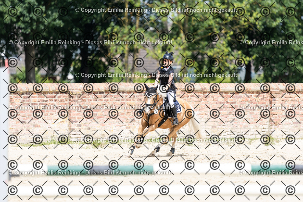 CL5A7488 | Emilia Reinking Fotografie - Realisiert mit Pictrs.com