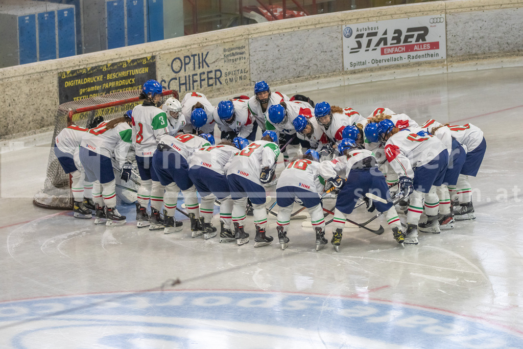 Dameneishockey | Dameneishockey, U18 Turnier am 31.08.2024 in Spittal (Eis-Sport-Arena - Sportzentrum Spittal), Austria, (Photo by Ernst Krawagner sport-fan.at) - Realisiert mit Pictrs.com