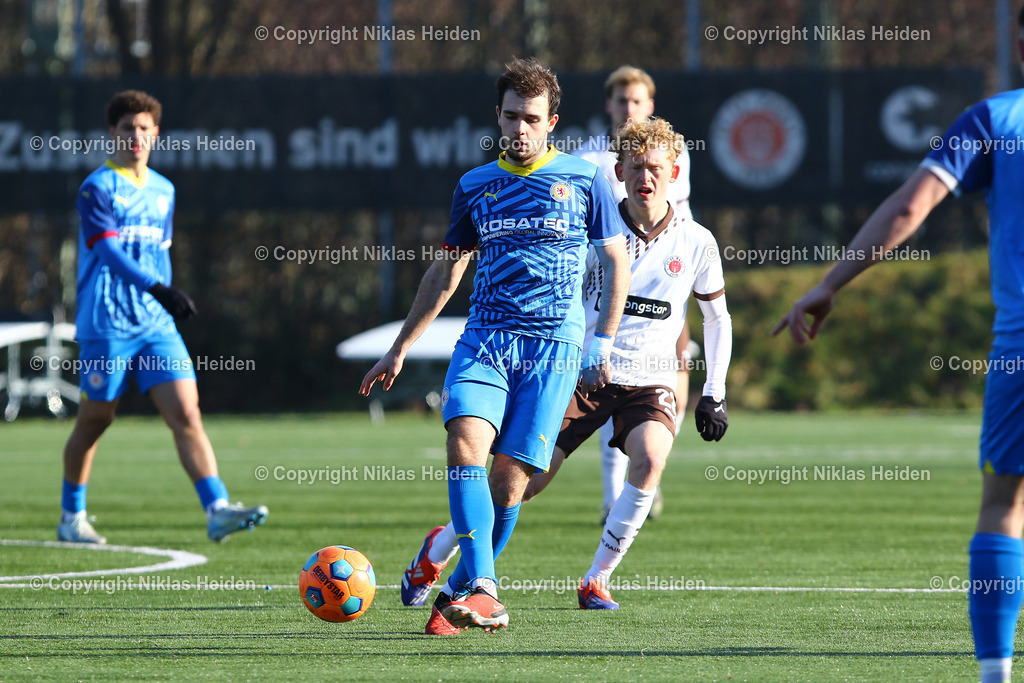 NH_FCStPauliU23_EintrachtBraunschweigU23_Testspiel_02022025 | #11 Albion Jahaj (Eintracht Braunschweig U23)Fußball I Herren I Testspiel I Saison 2024-2025 I FC St. Pauli U23 - Eintracht Braunschweig U23 I 02.02.2025 I Sportplatz Brummerskamp