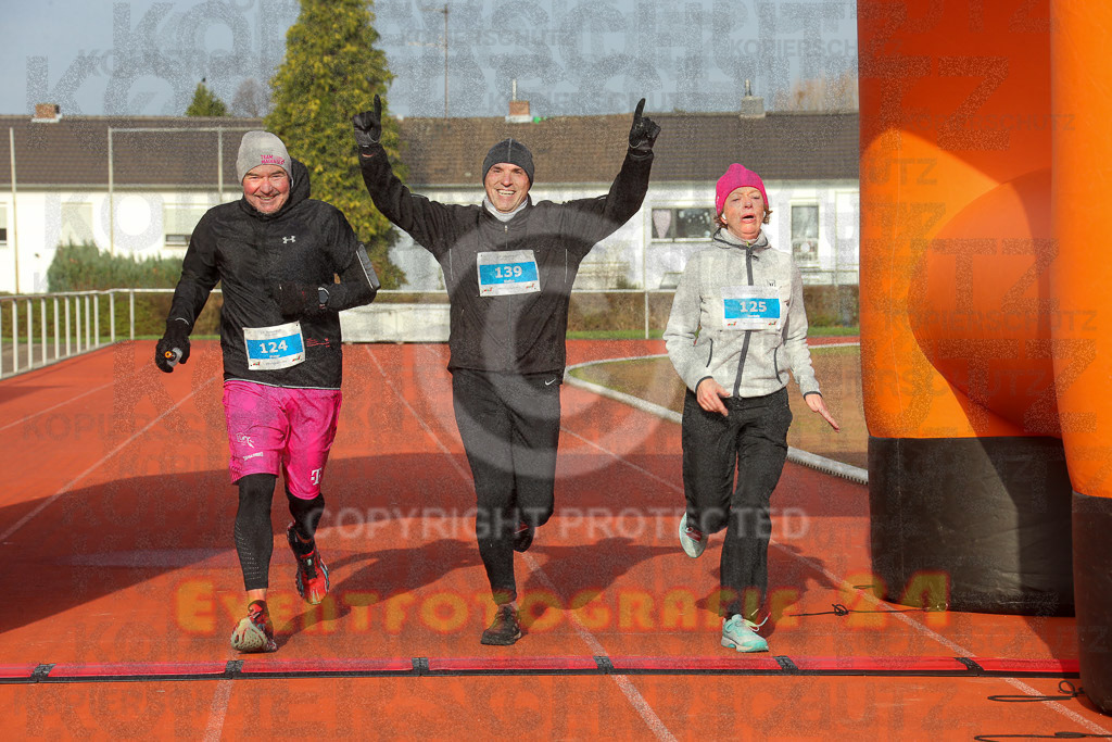 230129_1142_EX1_5287 | Sportfotografie im Rhein-Sieg Kreis, Köln, Bonn, NRW, Rheinland Pfalz, Hessen, etc. Unser Tätigkeitsfeld umfasst den Laufsport vom Volkslauf über den Marathon, Duathlon, Triathon bis zum Ultralauf wie Kölnpfad Ultra oder Schindertrail.