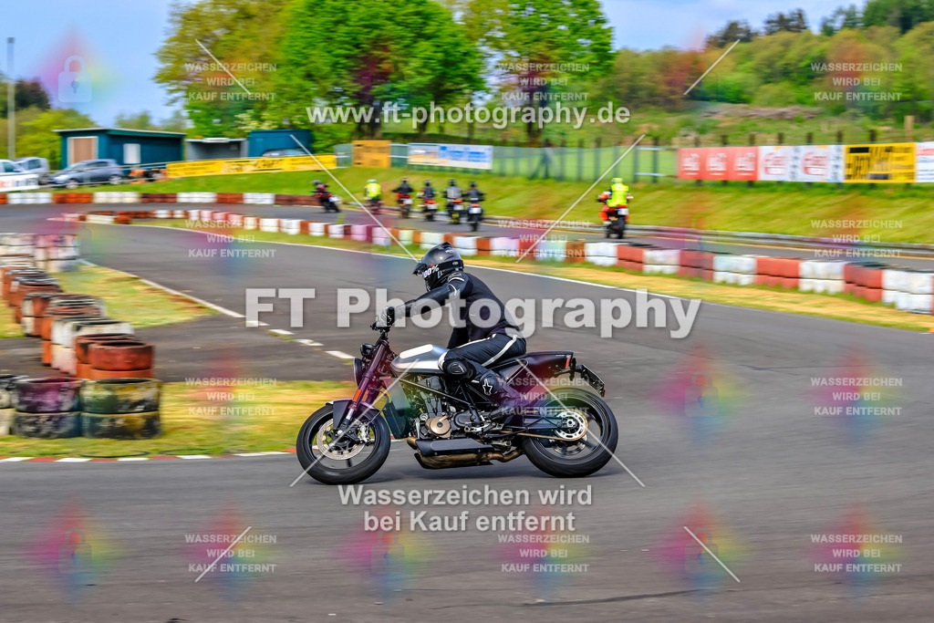 _OTO3386 | Hier findet Ihr Bilder von Touristenfahrten auf der Nürburgring Nordschleife oder von anderen Veranstaltungen die ich besucht habe. Viel Spass beim Durch Schauen 