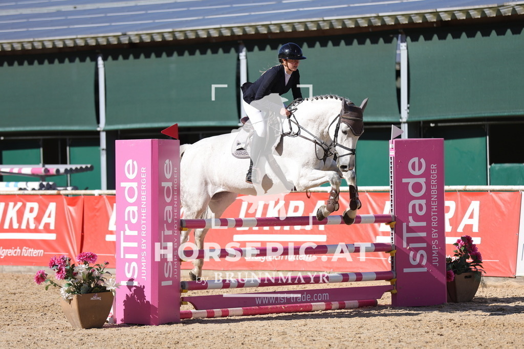 0P6A0919 | Willkommen bei Brunnmayr - Design & Fotografie – Ihrem Spezialisten für Reitturniere und Pferdeveranstaltungen in Oberösterreich, Salzburg und Bayern! Seit über 17 Jahren sind wir leidenschaftlich dabei.