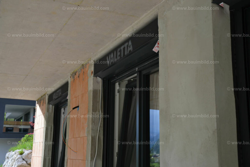 bib-lg14-fenster-0116 | Nach LV-Leistungsgruppen sortierte Detailfotos über den Bau eines Hauses. Alle Hausbau-Bilder direkt vom Urheber und Autor der Website Haus-Selber-Bauen.com