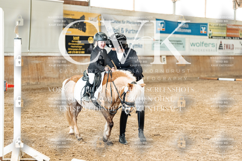 CK905943 | Turnierfotografie Pferdefotografie Trier Rheinland-Pfalz Pferdesport Reitsport Tierfotografie Sportfotografie Pferdevideo Pferdevideografie Equestrianvideography equestrianphotography  - Realized with Pictrs.com