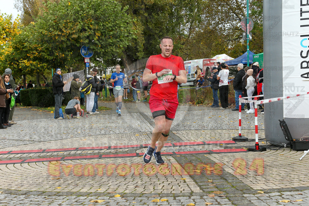 241020_1108_EX1_1154 | Sportfotografie im Rhein-Sieg Kreis, Köln, Bonn, NRW, Rheinland Pfalz, Hessen, etc. Unser Tätigkeitsfeld umfasst den Laufsport vom Volkslauf über den Marathon, Duathlon, Triathon bis zum Ultralauf wie Kölnpfad Ultra oder Schindertrail.