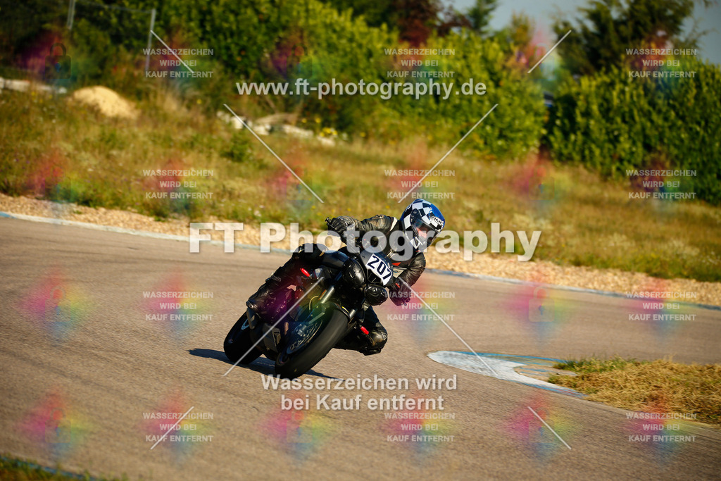 _MOT8291 | Hier findet Ihr Bilder von Touristenfahrten auf der Nürburgring Nordschleife oder von anderen Veranstaltungen die ich besucht habe. Viel Spass beim Durch Schauen 