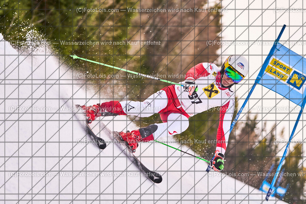 ALP0982_MastersCup-RTL-II_LKHF_Kohanek Gerhard | NÖ Raiffeisen MastersCup, Jugend - Damen - Herren, Riesentorlauf-Rennen 2 auf der Fuchswaldpiste in Lackenhof am Ötscher, durchführender Verein: Schiklub Lackenhof, So 9. Februar 2025.