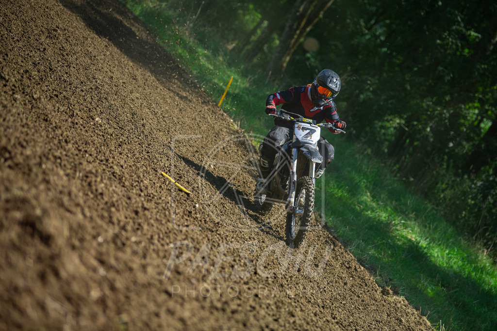 MXO (355) | Paeschuphoto Shop - Wer nicht sucht der auch nicht findet.Ob Motocrossbilder oder von einem besuchtem Spiel, Hauptsache Action. - Realisiert mit Pictrs.com