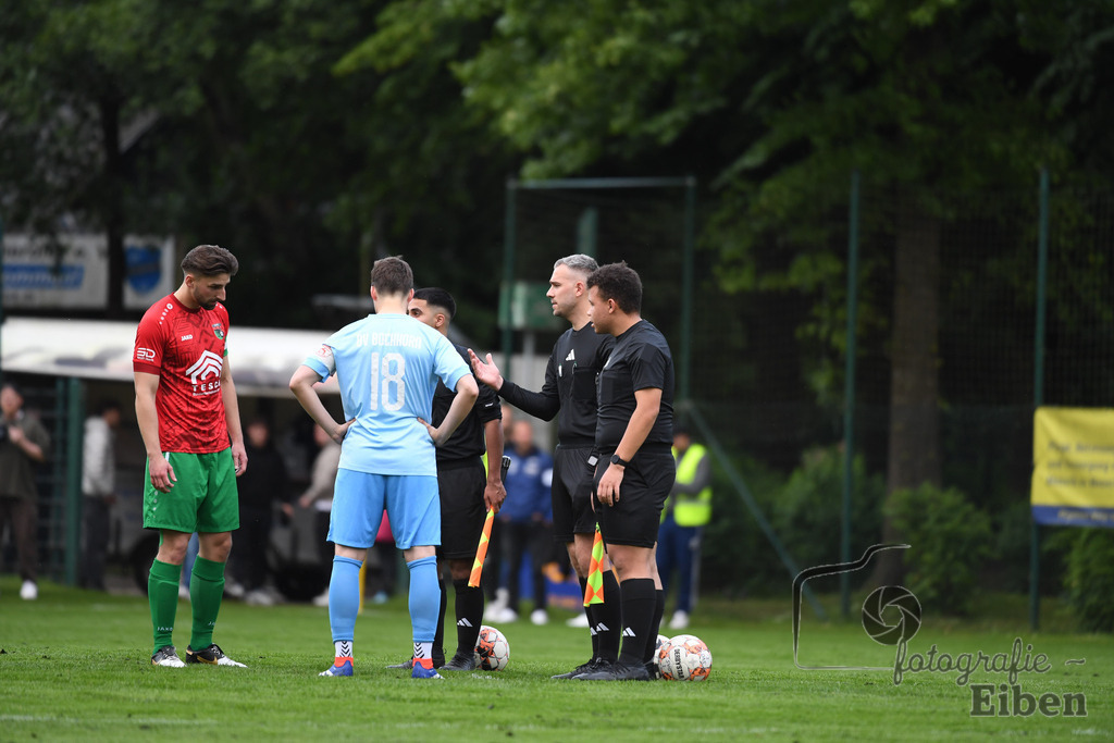 BV Bockhorn-SG FriPe | Relegation zur Kreisliga; BV Bockhorn (weiß)-SG FriPe (rot) am 05.06.2025 in Oldenburg/Ofenerdiek (Lagerstraße), Photo: Philip Eiben 2025 - Realisiert mit Pictrs.com