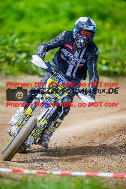 MaZZes_FotoMatrix_230506_1695 | S1