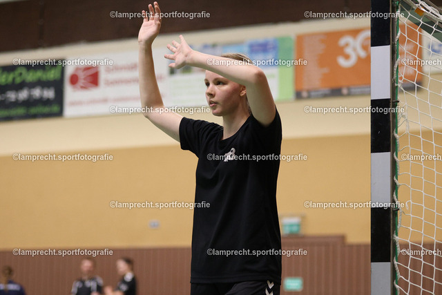 Handball I Juniorinnen I Saison 2026-2027 I Oberliga Schleswig-Holstein I 3. Spieltag I HSG Kalkberg 06 - TSV Bargteheide 034 | Mia Finjel Mortag (18, HSG Kalkberg 06) - Realisiert mit Pictrs.com
