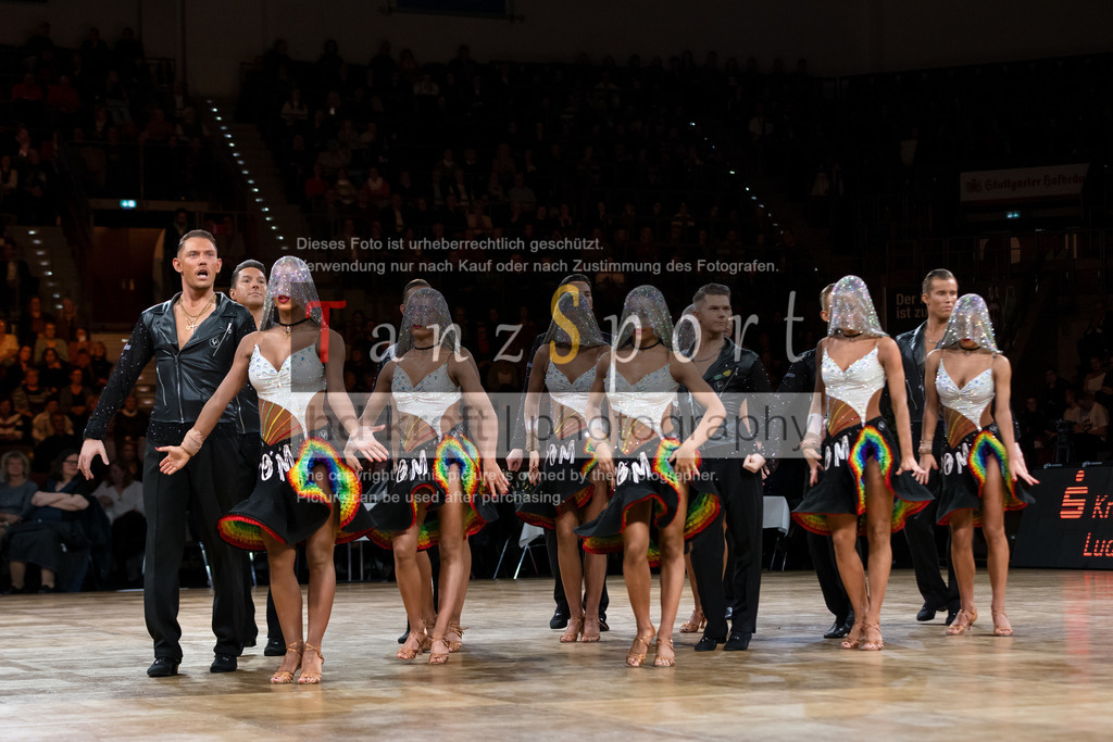20241109_DM-Formationen_6169 | Tanzsportbilder, Standardtanz, Lateintanz, WDSF, DTV, LTVB, dancecomp, goc, hessen tanzt, blaues band der spree, walzer, tango, wiener walzer, slowfox, quickstepp, samba, rumba, cha-cha-cha, paso doble. jive, hd-kroft photography, turniertanzsport
