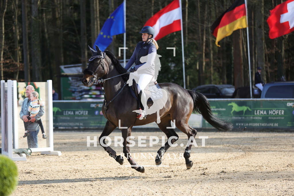 0P6A2888 | Willkommen bei Brunnmayr - Design & Fotografie – Ihrem Spezialisten für Reitturniere und Pferdeveranstaltungen in Oberösterreich, Salzburg und Bayern! Seit über 17 Jahren sind wir leidenschaftlich dabei.