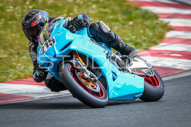 0215-260504OSL-023_215 | Deine Full-Service-Agentur für ✔️Videoproduktionen und ✔️Motorsportfotografie Jetzt Angebot anfragen!