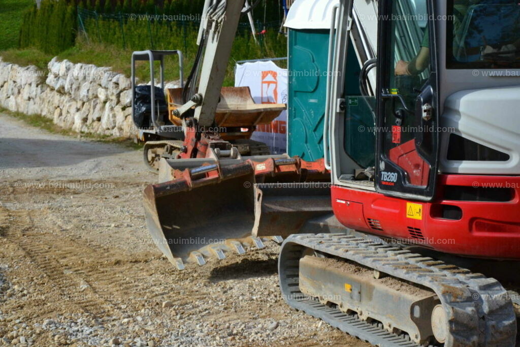 bib-lg01-baustelleneinrichtung-0104 | Nach LV-Leistungsgruppen sortierte Detailfotos über den Bau eines Hauses. Alle Hausbau-Bilder direkt vom Urheber und Autor der Website Haus-Selber-Bauen.com