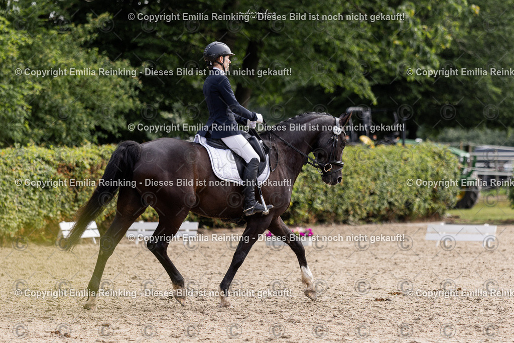 CL5A5291 | Emilia Reinking Fotografie - Realisiert mit Pictrs.com